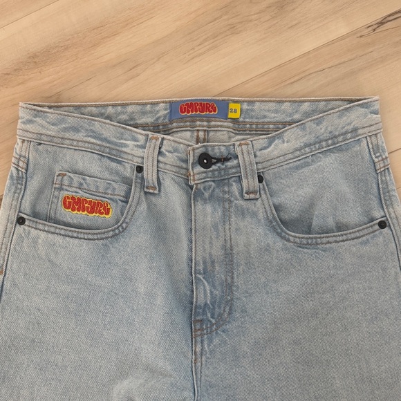 Zumiez Light Wash Relaxed Men's Jeans - Picture 2 of 9